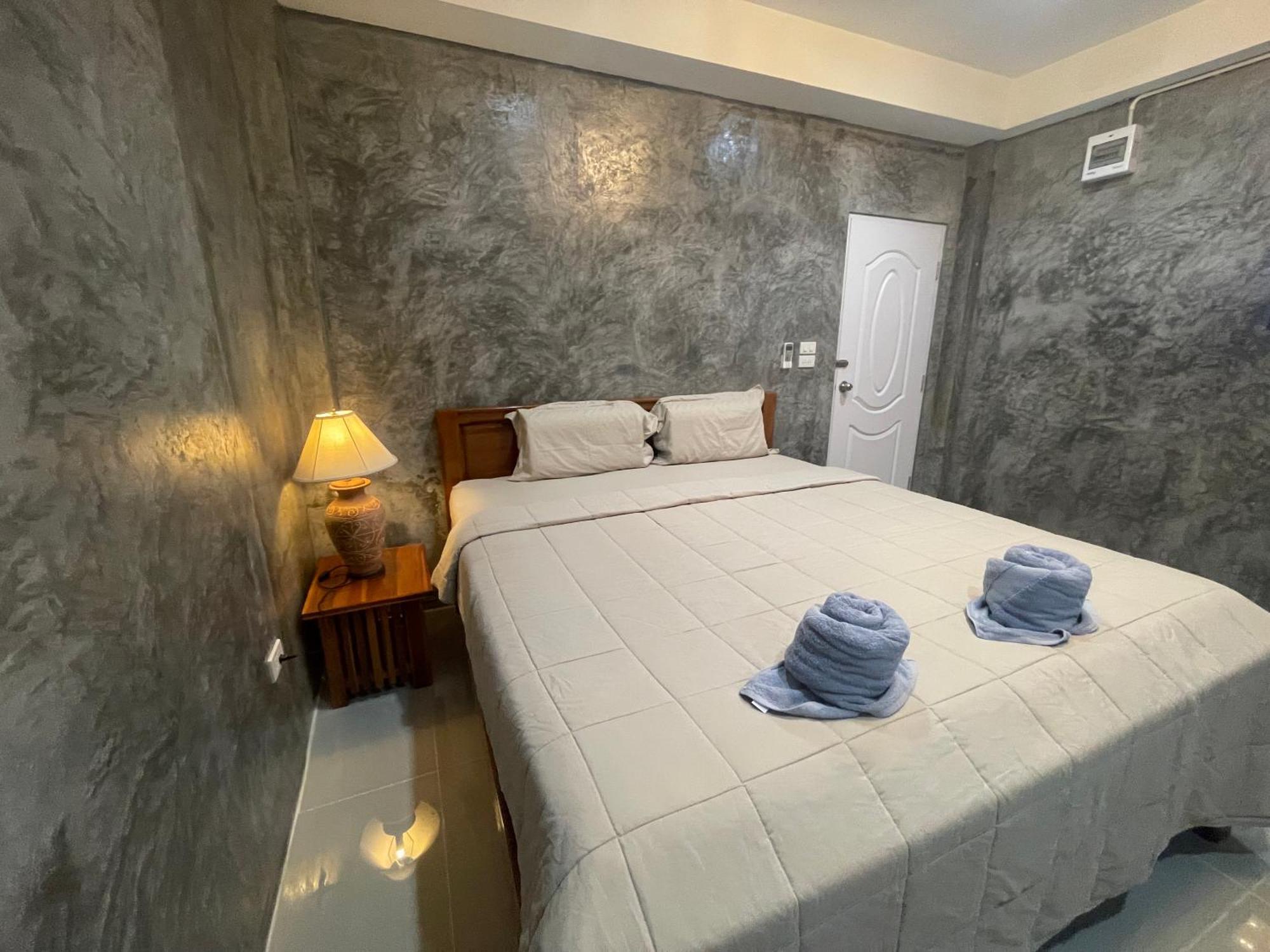 Mondee House @The Airport Hotel Таланг Екстериор снимка